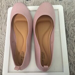 Pink flats